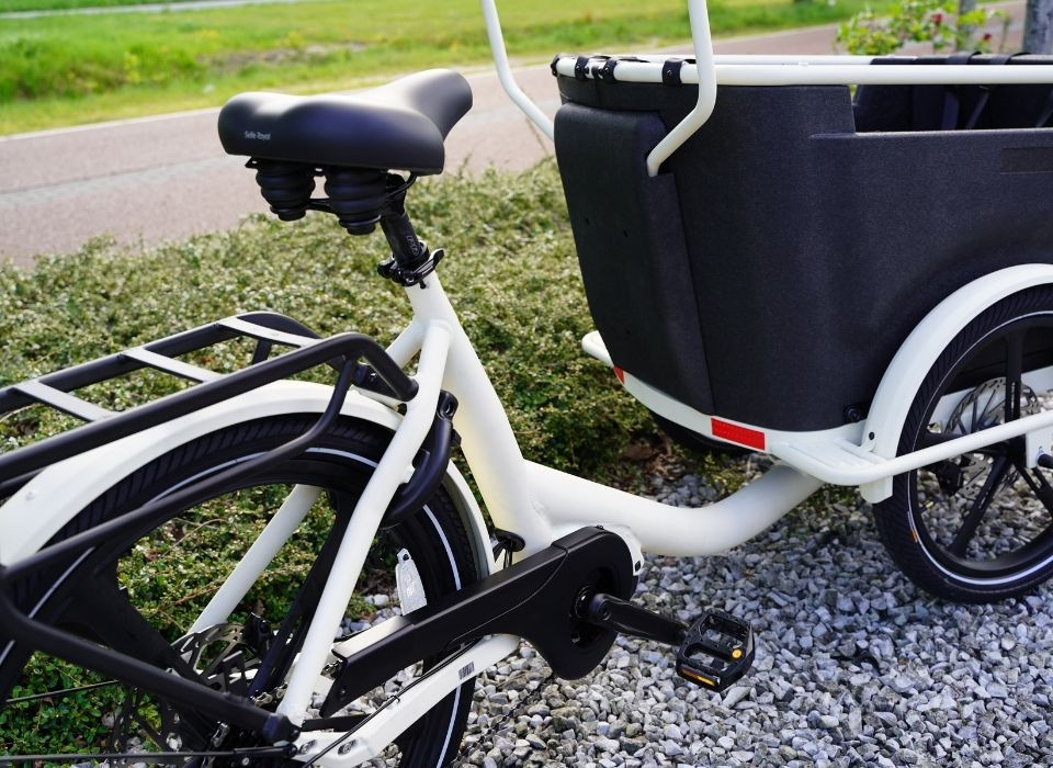 Van Rixtel Urban Plus - mat wit - elektrische bakfiets